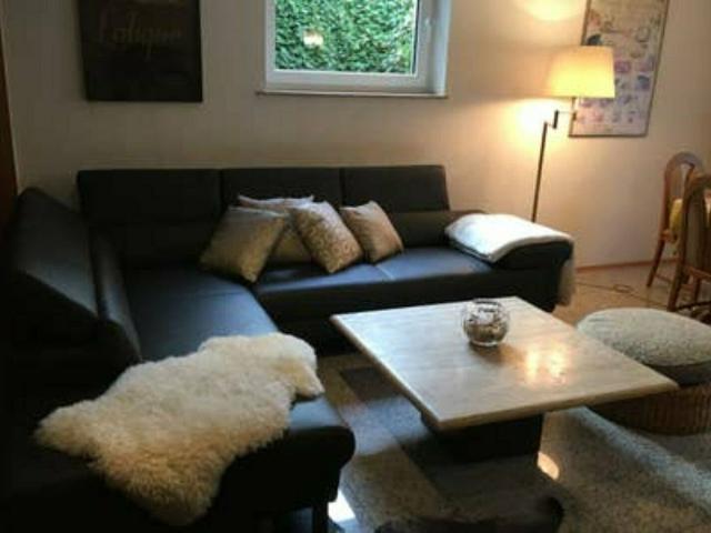 Granny apartment with separate entrance with good connection to Frankfurt, Friedrichsdorf Amsterdam Apartments for Rent