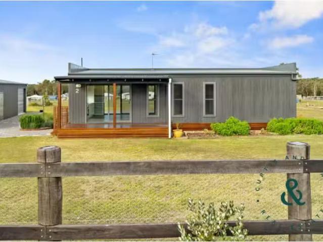 Granny Flat/2 Waterview Close, MEDOWIE Apartment for rent Lis.