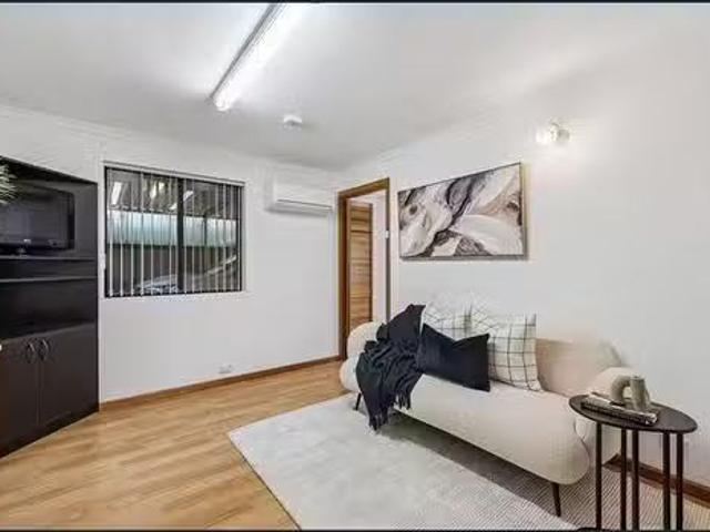GRANNY FLAT 1/99 Gordon Street, Albert Park, SA 5014