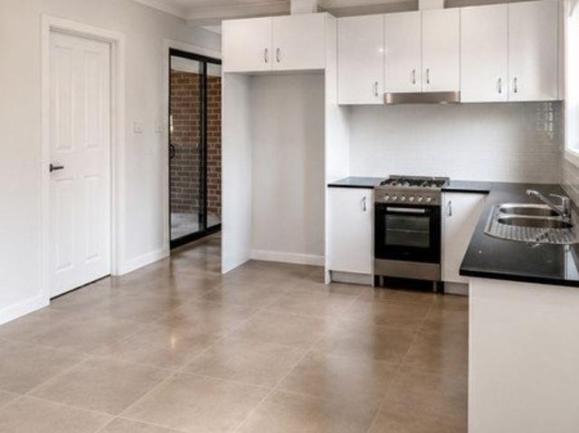 Granny flat for rent