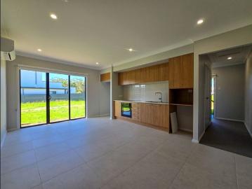 Granny Flat Living in the Figtree Hill Estate