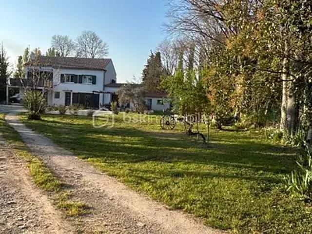 Grans 13450 Achat / Vente maison 6 pièces t6 piscine terrasse