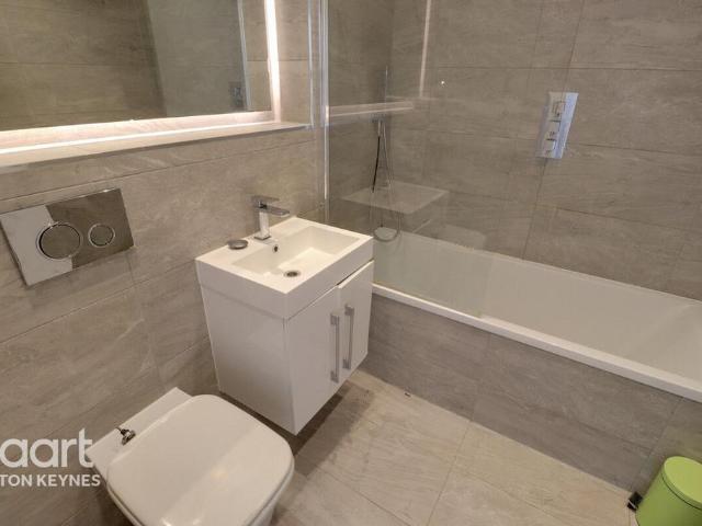 Granton House, Silbury Boulevard. 1 bed apartment to rent £1,150 pcm £265 pw