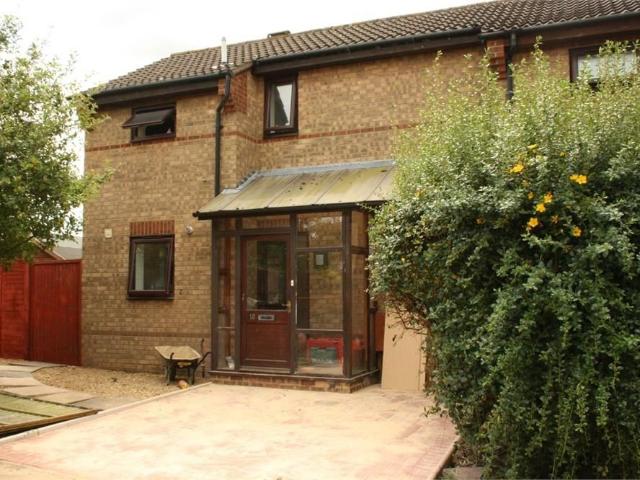 Grantham Court, Shenley Lodge, Milton Keynes MK5, 2 bed semi detached house to rent, £1,250 pcm | PrimeLocation