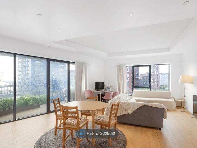 Grantham House, London E14, 2 bed flat to rent, £3,000 pcm | PrimeLocation
