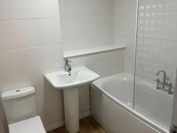 Grantlea Terrace, Glasgow, G32 9JN, United Kingdom | 2 bed apartment for rent #168079942 | Rentberry