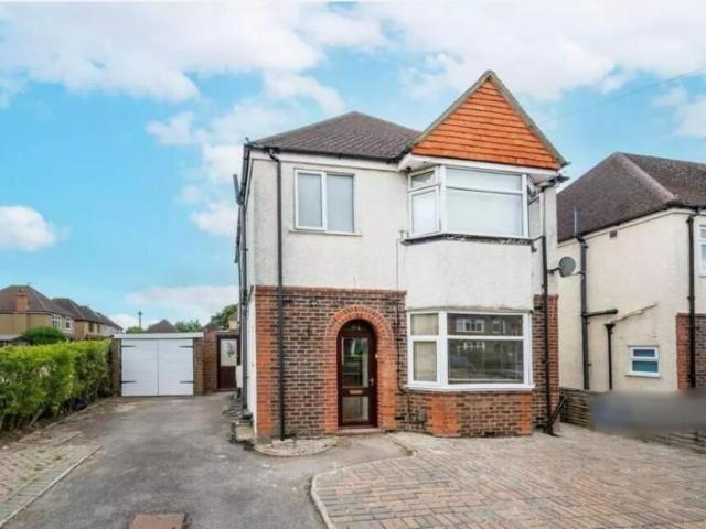 Grantley Road, Guildford GU2, 3 bed detached house to rent, £2,800 pcm | PrimeLocation