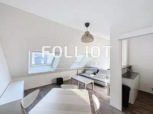 Granville 50400 Location appartement 2 pièces t2 au dernier étage