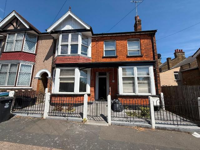 Granville Road, Watford WD18, 6 bed semi detached house to rent, £5,500 pcm | PrimeLocation