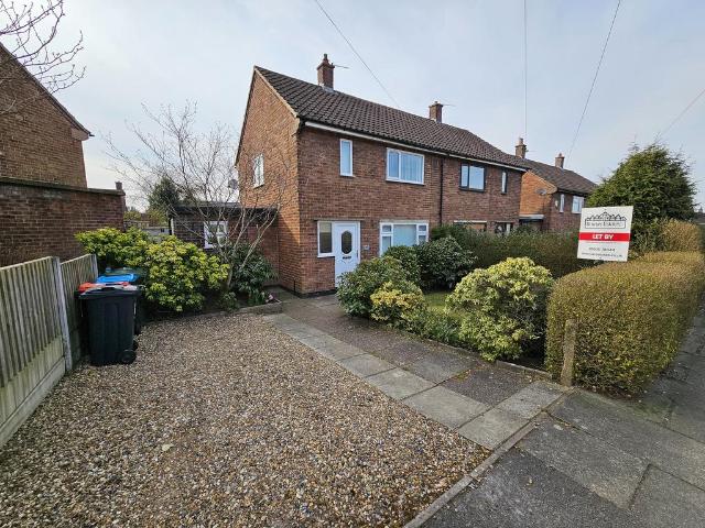 Granville Road, Leftwich, Northwich. 2 bed semi detached house to rent £925 pcm £213 pw