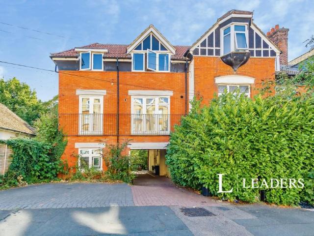 Granville Road, Sevenoaks, Kent, TN13 1 bed flat to rent £1,350 pcm £312 pw
