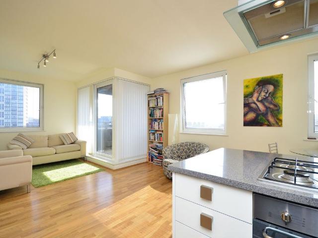 Graphite Apartments, Old Street, London N1, 2 bed flat to rent, £3,000 pcm | PrimeLocation