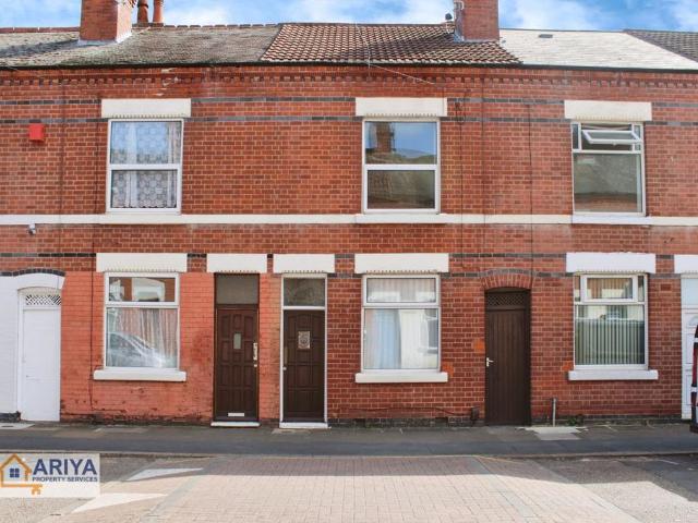 Grasmere Street, Leicester LE2 4 bed terraced house to rent £1,300 pcm £300 pw