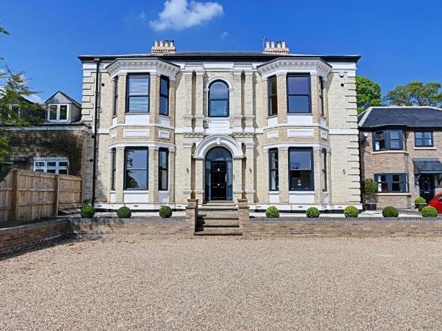 Grassdale Park, Brough, North Humberside HU15, 1 bed flat to rent, £695 pcm | PrimeLocation