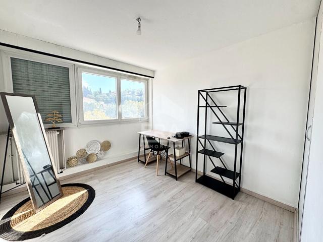 Grasse, Location meublée 4 pièces
