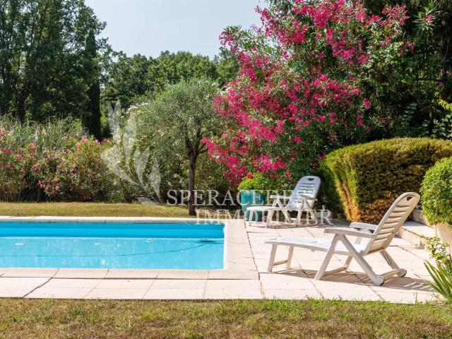 Grasse Saint Jacques Ravissant mas provençal avec piscine 260m² Grasse