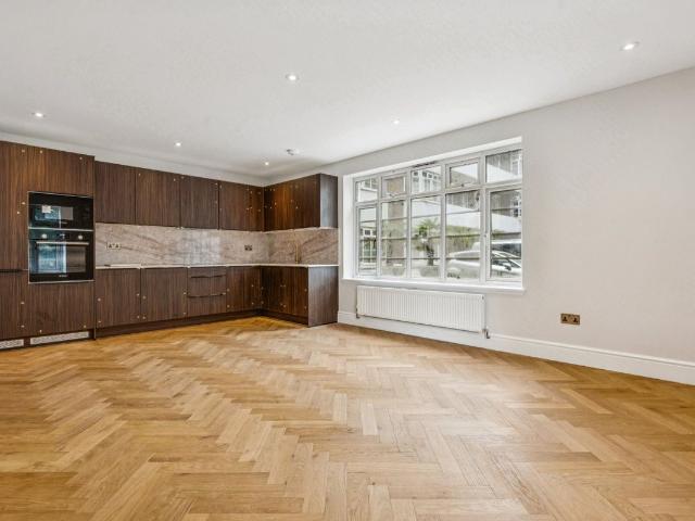 Greville Place, London NW6, 4 bed flat to rent, £5,500 pcm | PrimeLocation