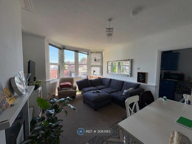 Greville Road, Bristol BS3, 3 bed maisonette to rent, £2,400 pcm | PrimeLocation