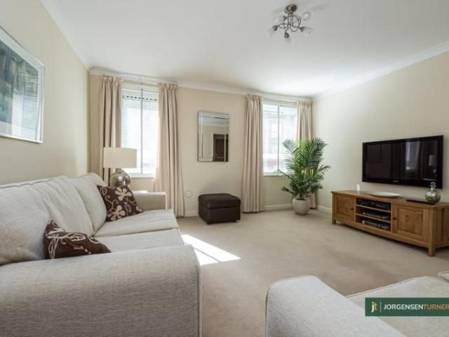 Greville Road, London NW6, 1 bed flat to rent, £2,000 pcm | PrimeLocation