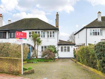 Greycot Road, Beckenham, BR3 4 bed house to rent £3,200 pcm £738 pw