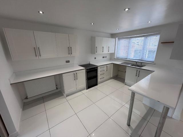 Greygarth Close, Hull HU7, 3 bed terraced house to rent, £900 pcm | PrimeLocation