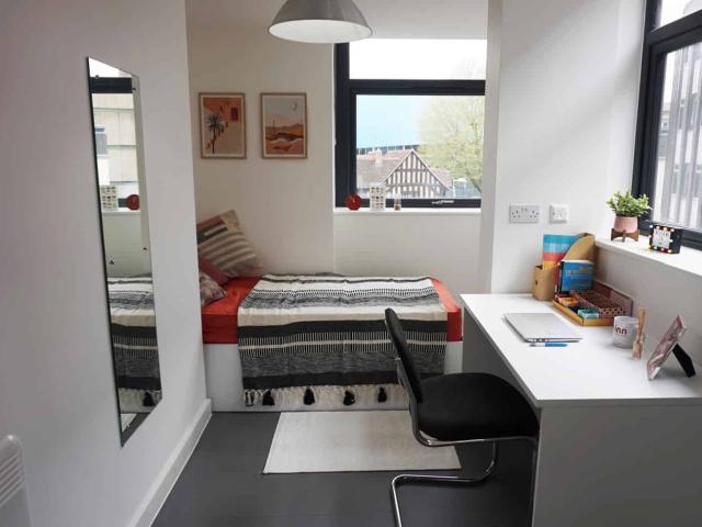 Greyfriars House, Coventry Has an Apartment