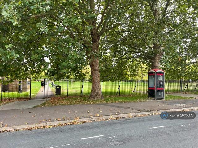 Greyhound Road, London, W6 3 bed flat to rent £3,100 pcm £715 pw