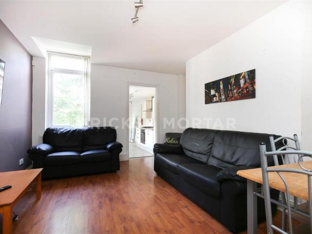 Greystoke Avenue, Newcastle Upon Tyne. 6 bed maisonette to rent £3,250 pcm £750 pw