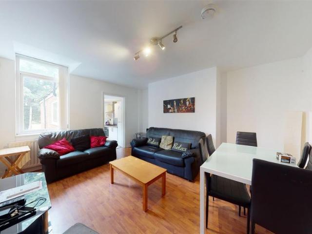 Greystoke Avenue, Sandyford, NE2 5 bed maisonette to rent £3,250 pcm £750 pw