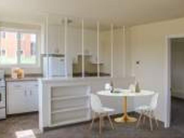 Greystone Court Apartments | 8 20 Bateman Cresc