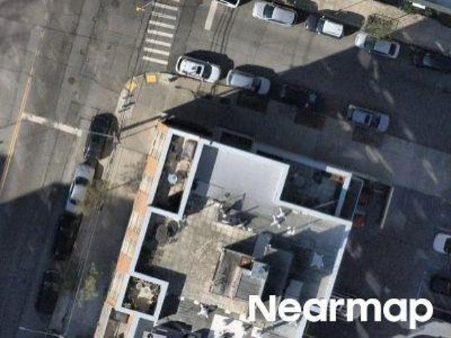 Greystone Ave