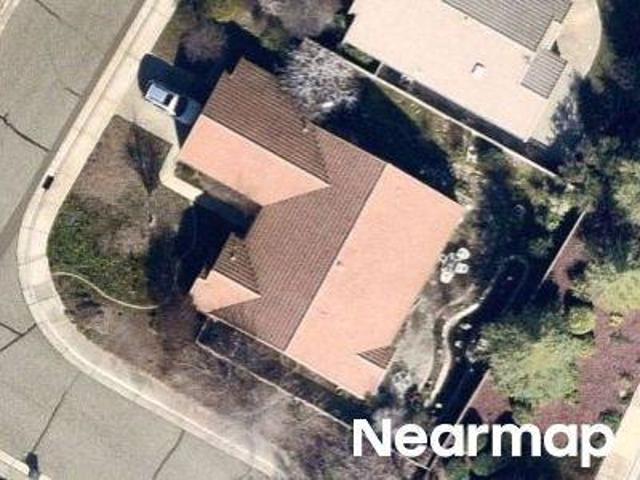 Greystone Ln