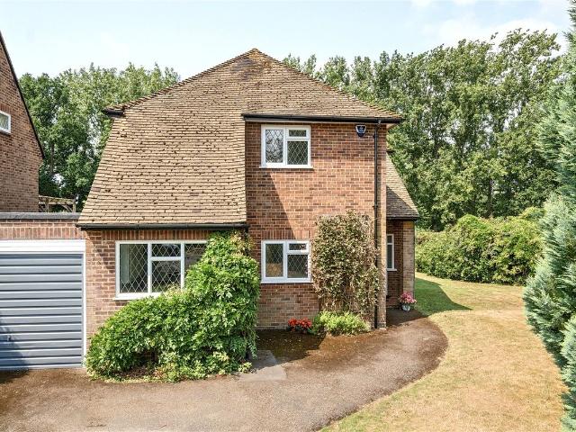 Greystone Park, Sundridge, Sevenoaks, Kent TN14, 3 bed detached house to rent, £2,800 pcm | PrimeLocation