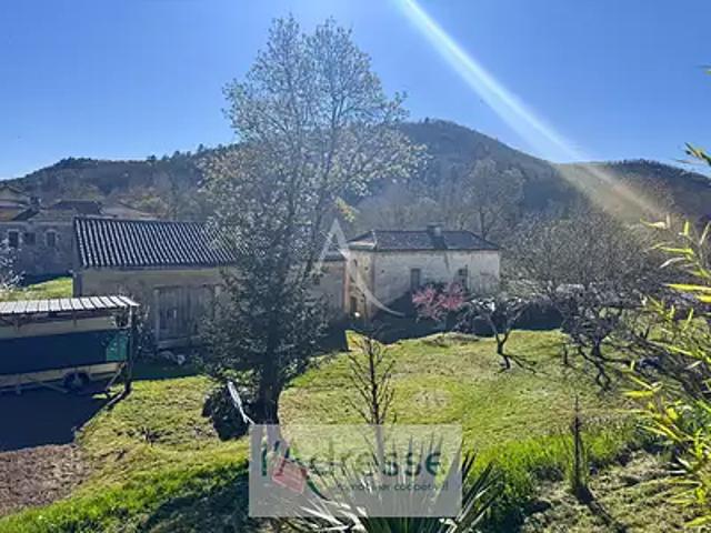 Grézels 46700 Achat / Vente maison 3 pièces t3 au dernier étage