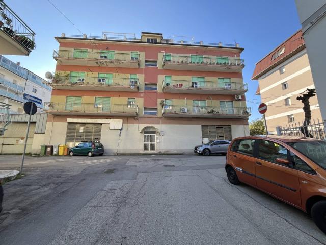Grezzo in vendita a Vasto, ZONA CENTRALE