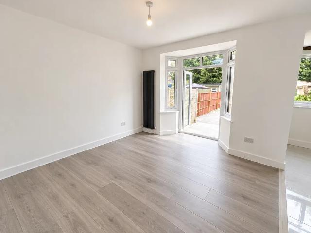 Grea Cambridge Road N18, 3 bed terraced house to rent, £2,800 pcm | PrimeLocation