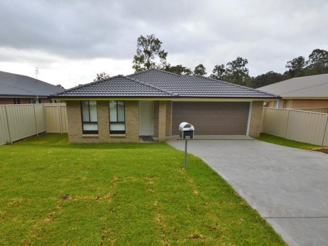 GREAT 4 BEDROOM FAMILY HOME NESTLED IN ELLALONG