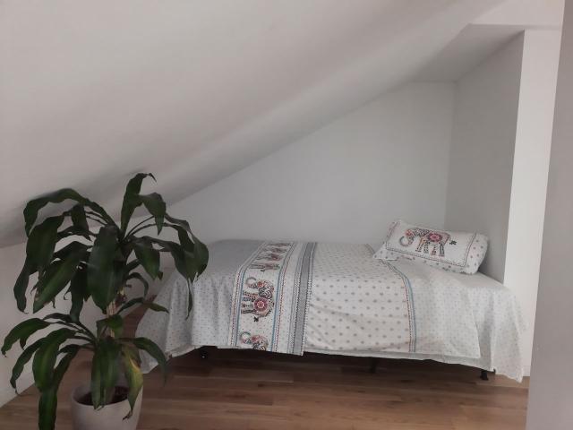 Great 7 room house with high standard equipment / furniture, Berlin Amsterdam Apartments for Rent