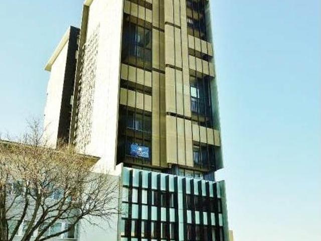 Great 2 Bedroom apartment in the heart of the city