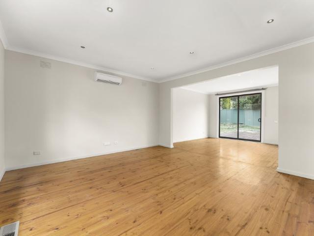 Great 3 Bedroom Home Plus Study in Prime Location for Lease