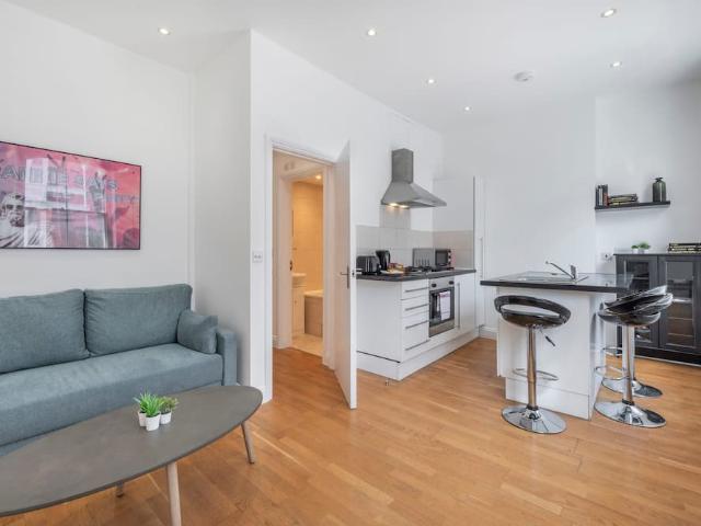 Great Titchfield Street W1W 7PW GreaterLondon United Kingdom | Studio apartment for rent #152246901 | Rentberry