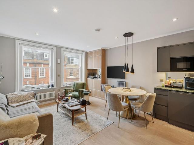 Great Titchfield Street, London W1W, 2 bed flat to rent, £4,117 pcm | PrimeLocation