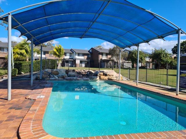 Great townhouse in the center of Nerang