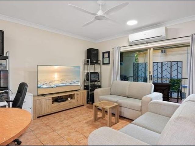 Great unit, good spot Dont miss out!