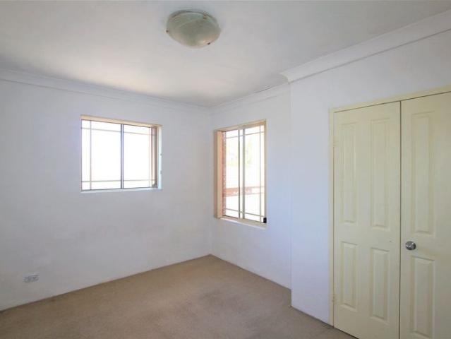 Great Unit in a convenient location