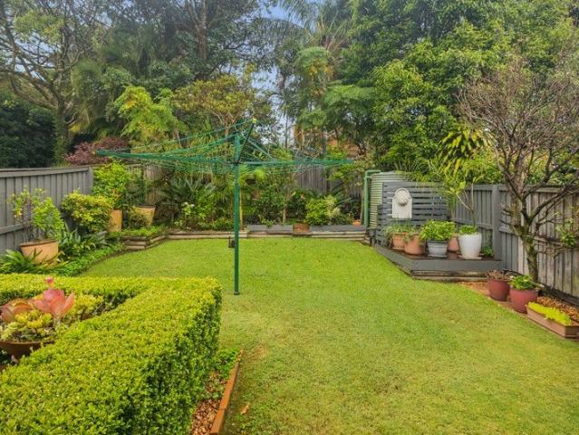 Great value town home with private rear lawn