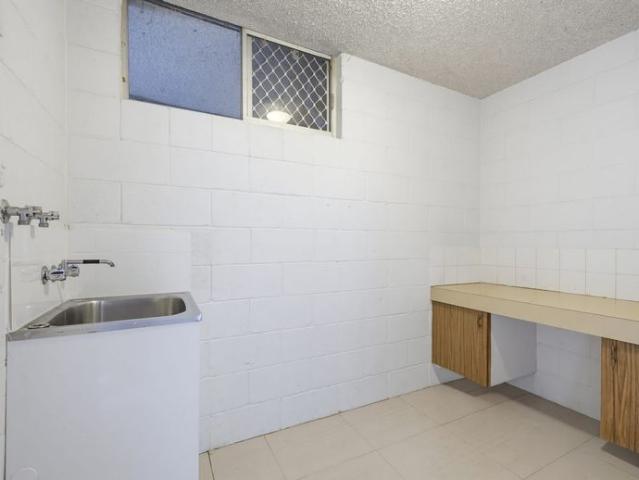 Great Value Unit on the Sunshine Coast