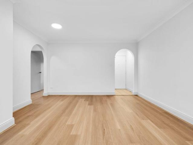 Great value and well presented unit walk to Epping Boys and Macquarie Uni
