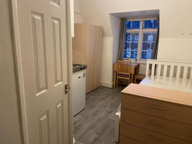 Great Value Studio Inclusive Of Most Bills