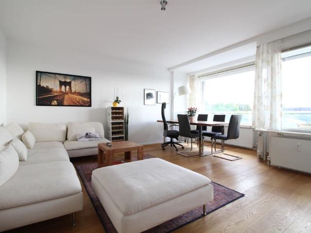 Great View close to Fischmarkt and with balcony